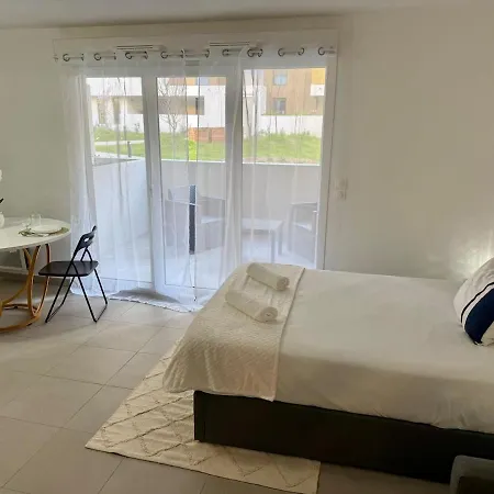 Cosy - Standing, Calme, Arbore, Parking, 15 Min De La Montpellier